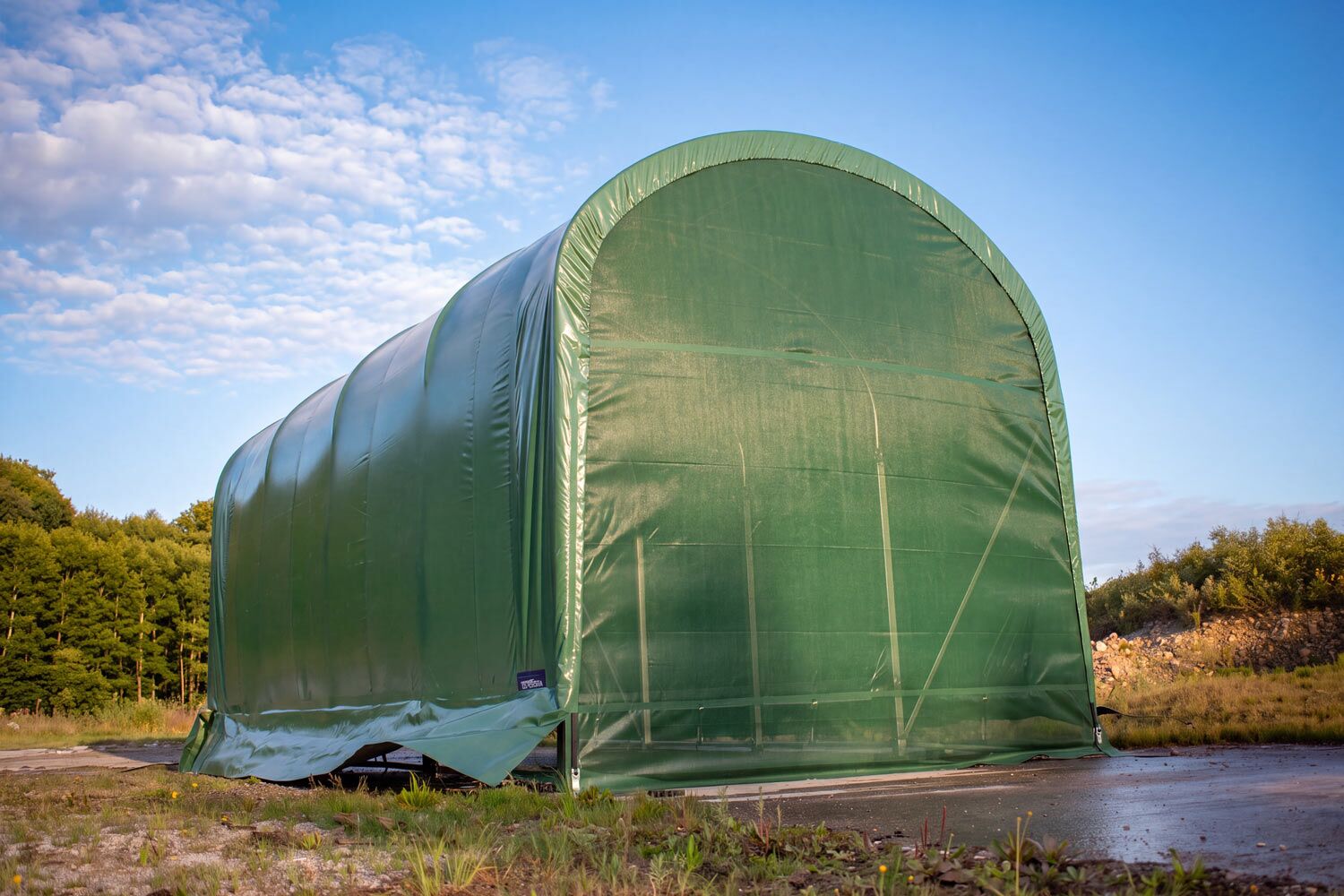 Horsebox Shelter