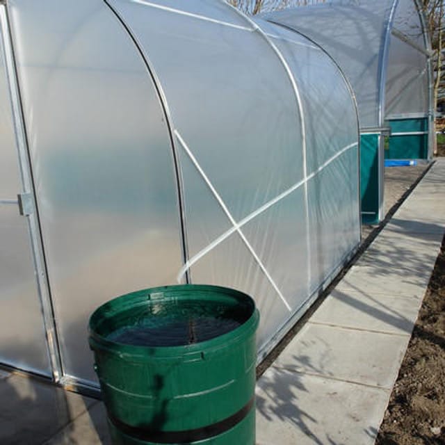 self-adhesive-guttering__11045 (1)